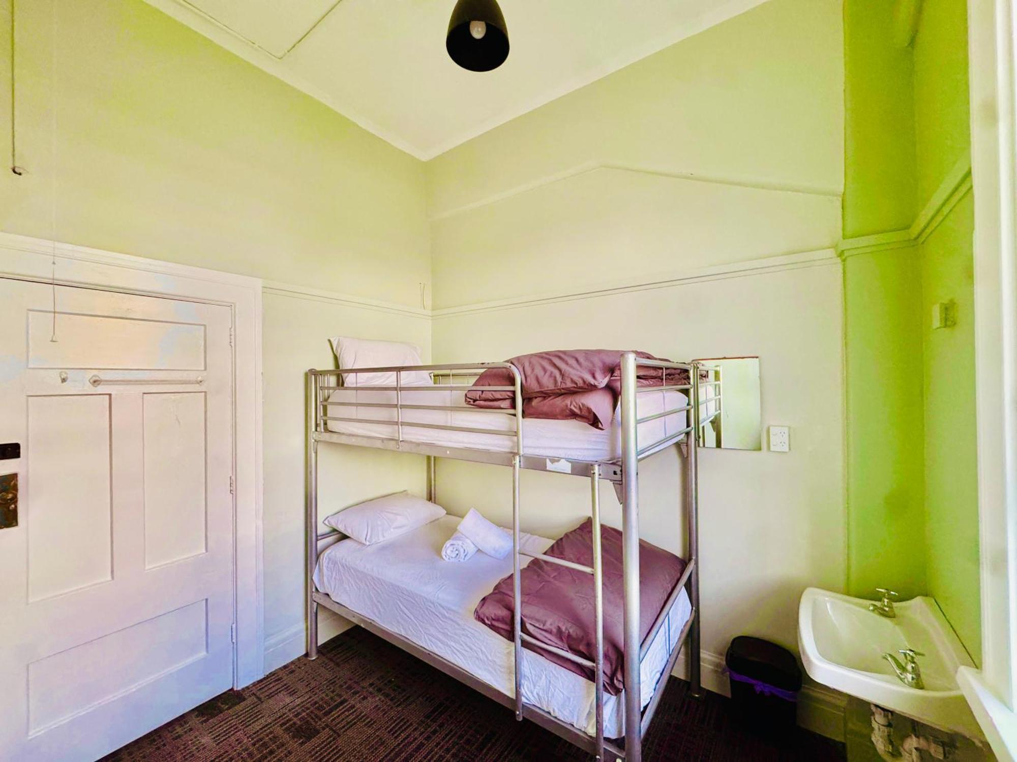 Crashpalace Backpackers Napier Exteriér fotografie
