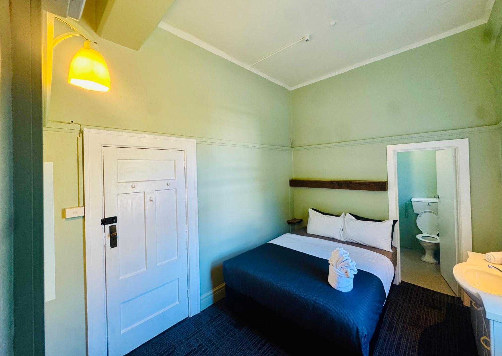 Crashpalace Backpackers Napier Exteriér fotografie